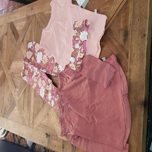 HONEST Baby 4 pc set 2 tops , leggings and headband